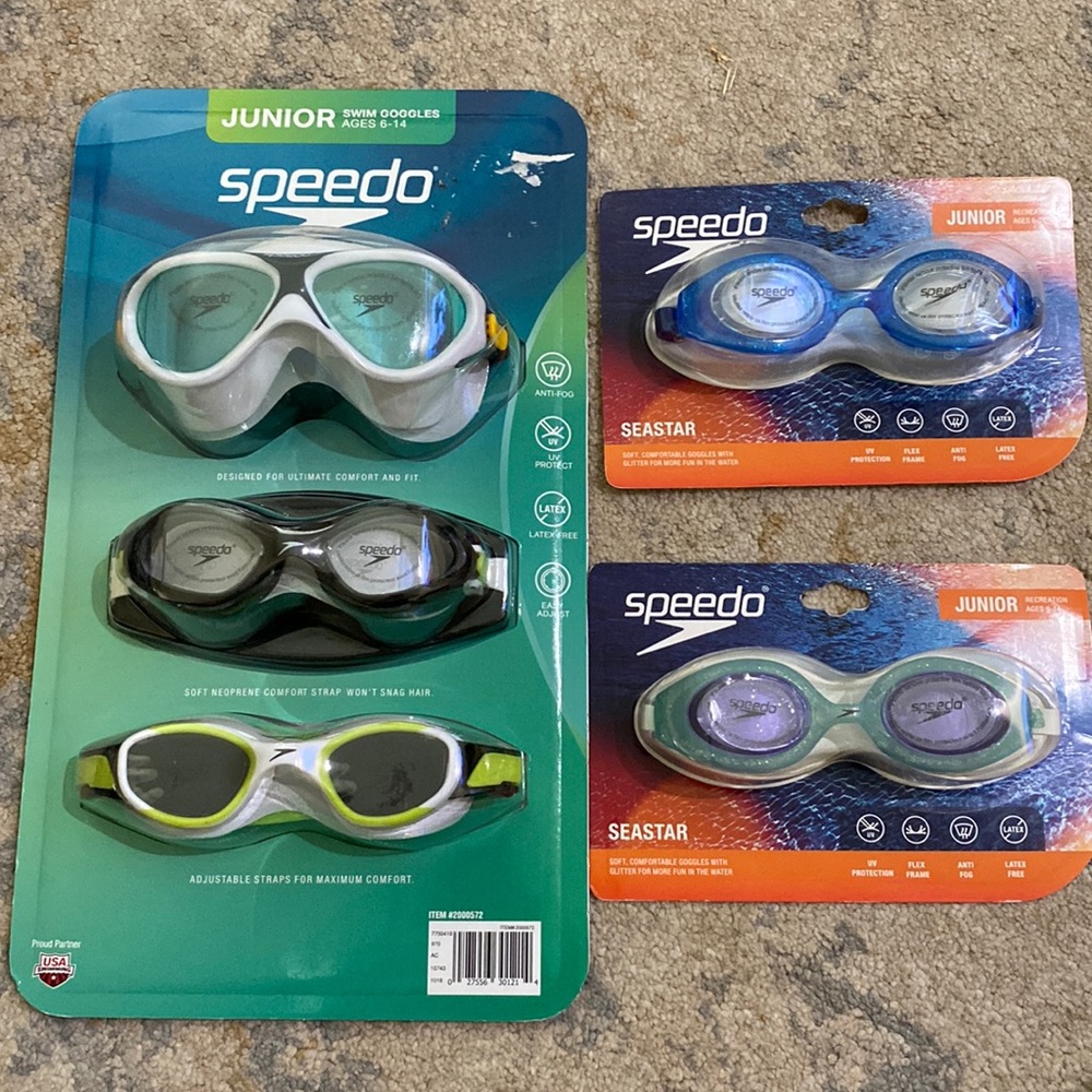 Speedo Junior Swim Goggles 2-Packages ( 5 total goggles)
